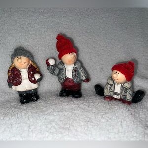 RARE find Country Cousins figurines.